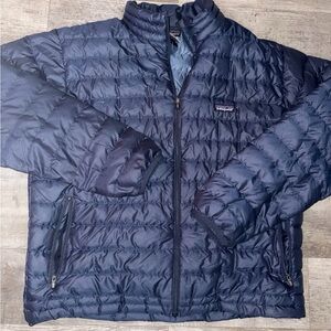 Patagonia Men's Dark Blue Puffer Jacket